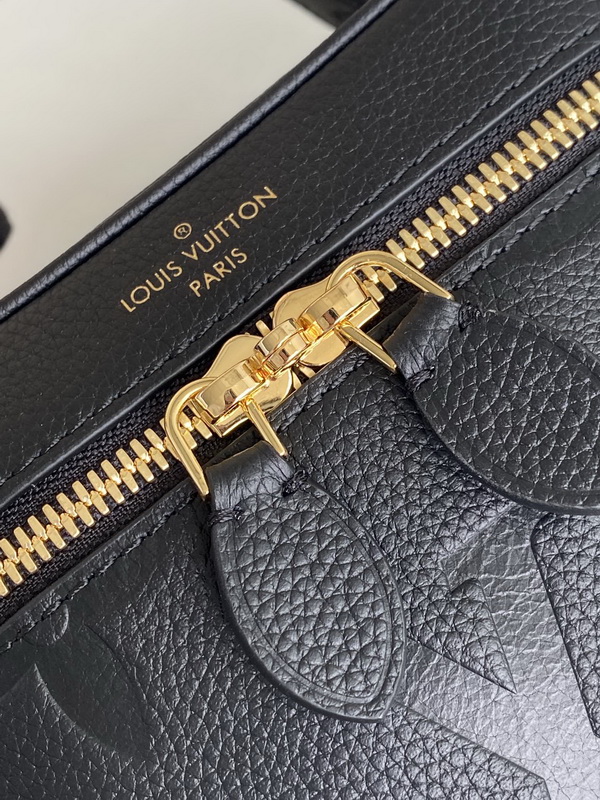 LV Handbags AAA(Women)-842