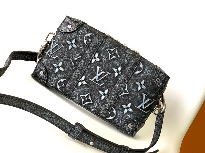 LV Handbags AAA(Women)-881