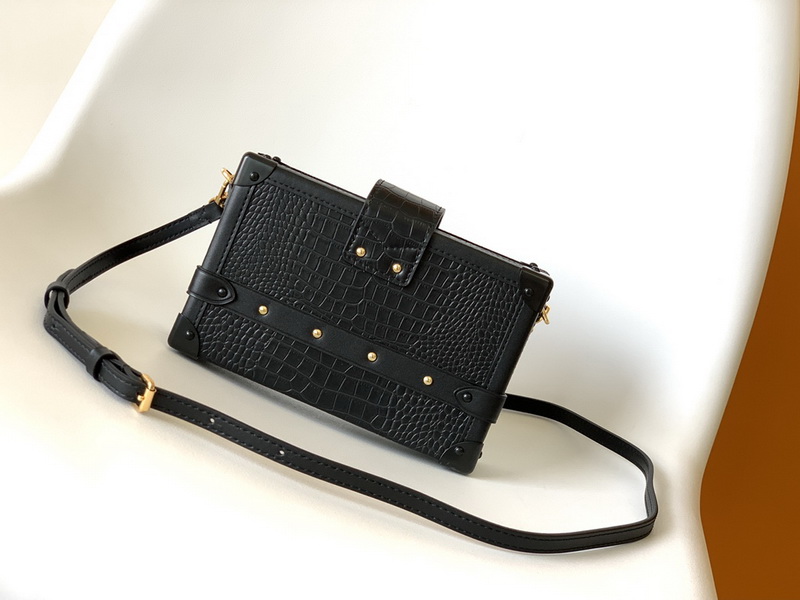 LV Handbags AAA(Women)-902