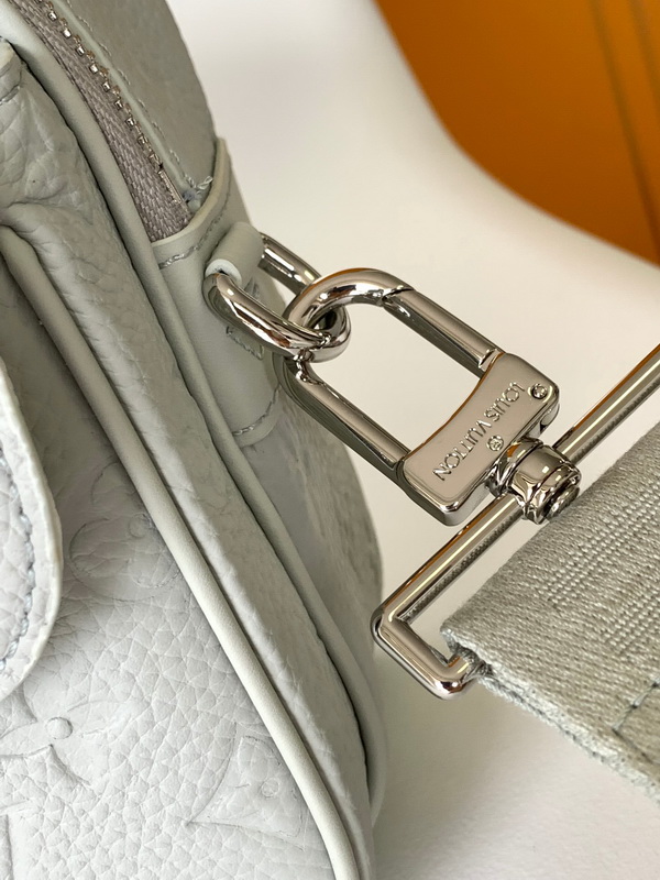 LV Handbags AAA(Women)-903