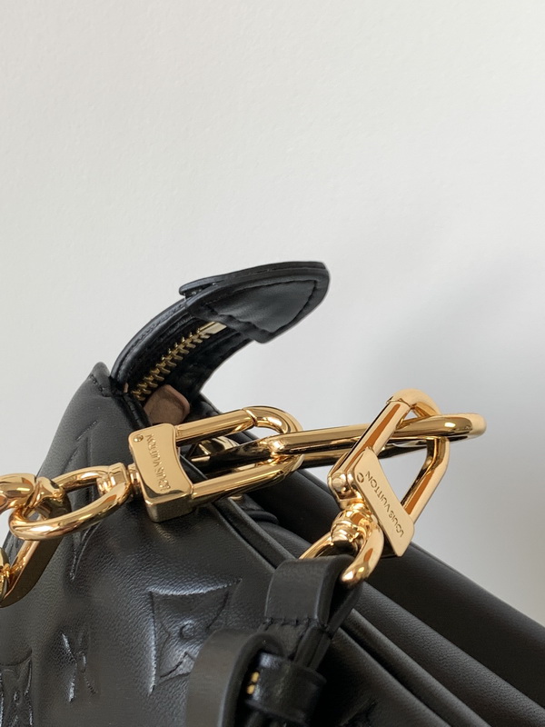 LV Handbags AAA(Women)-913