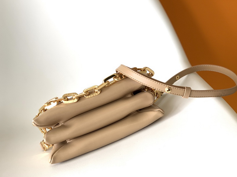 LV Handbags AAA(Women)-915