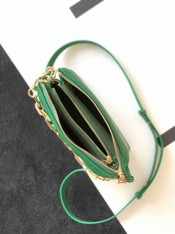 LV Handbags AAA(Women)-916