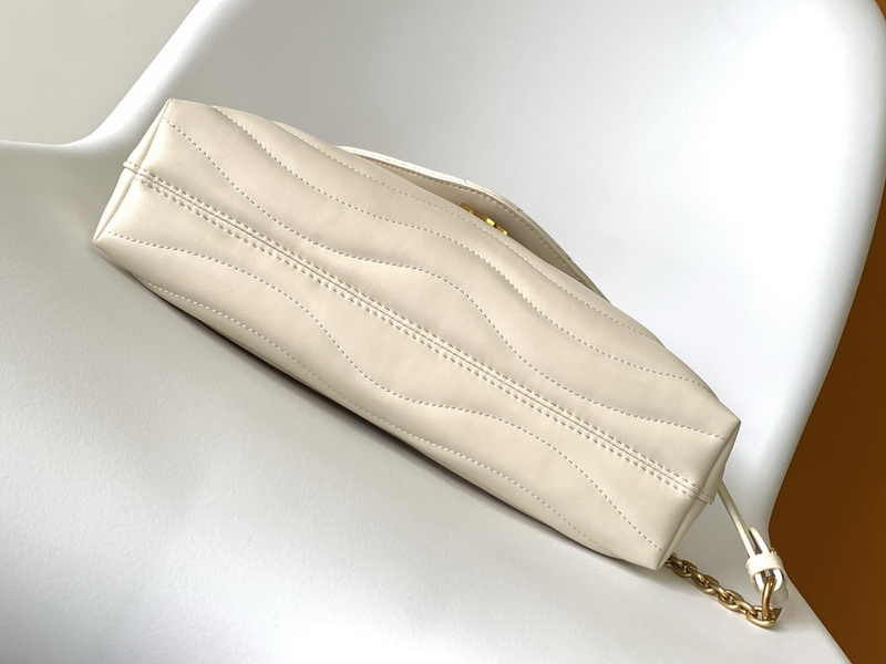 LV Handbags AAA(Women)-931