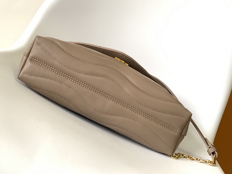 LV Handbags AAA(Women)-932