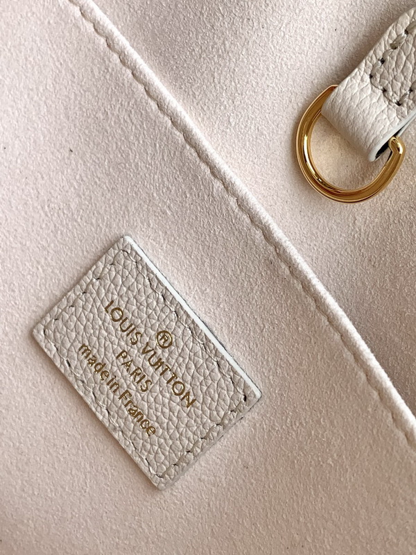 LV Handbags AAA(Women)-934