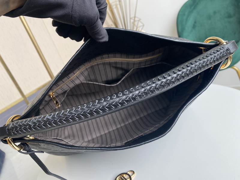 LV Handbags AAA(Women)-1250