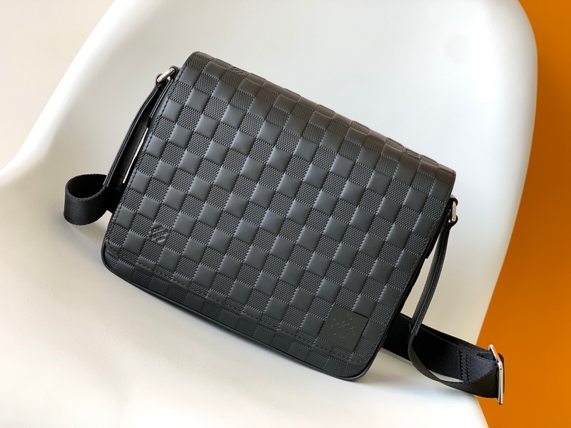 LV Handbags AAA(Men)-272
