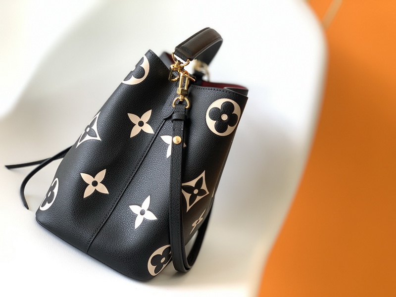 LV Handbags AAA(Women)-1729
