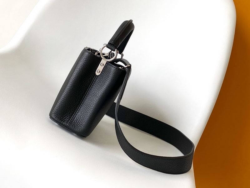 LV Handbags AAA(Women)-1976