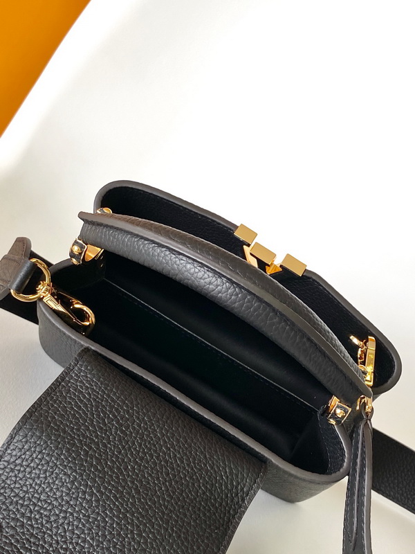 LV Handbags AAA(Women)-1978