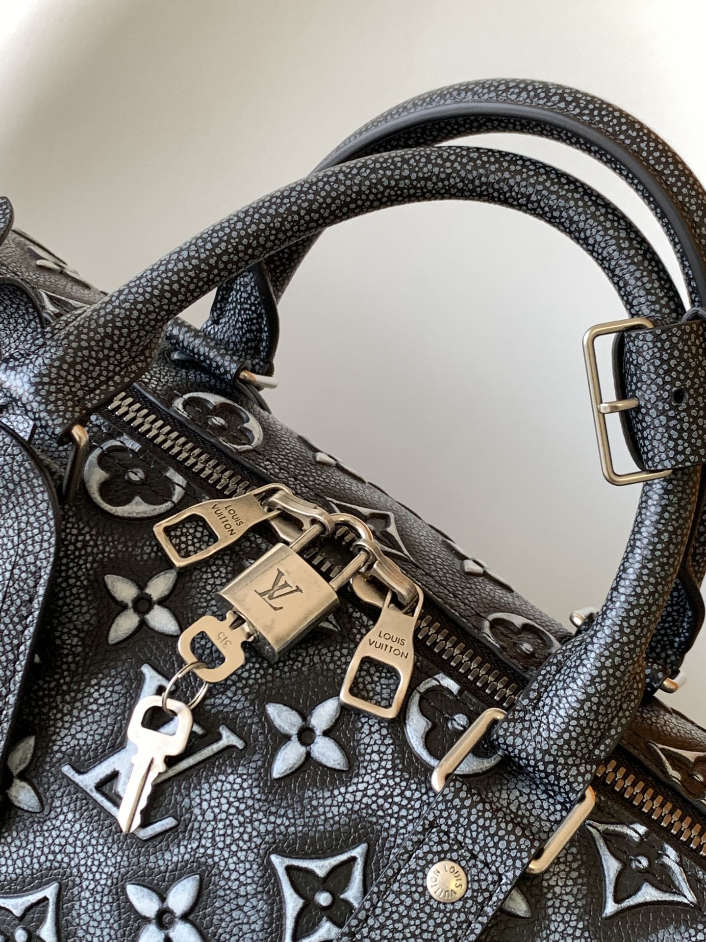 LV Luggage Bag(AAA)-088