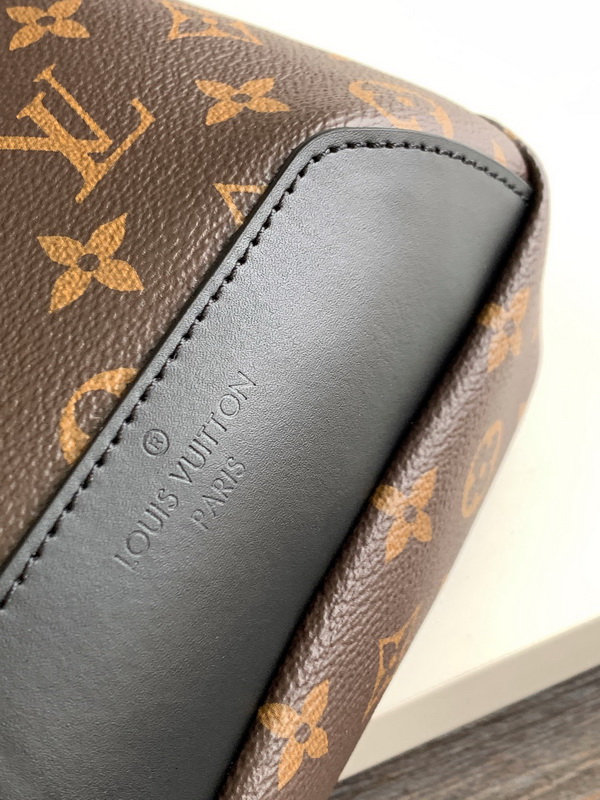 LV Handbags AAA(Men)-278
