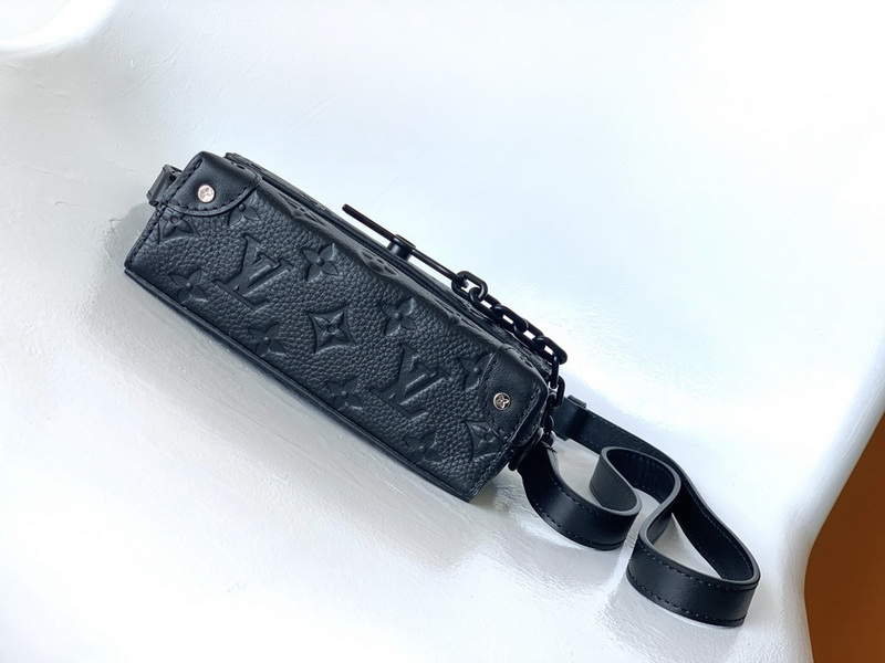 LV Handbags AAA(Men)-294