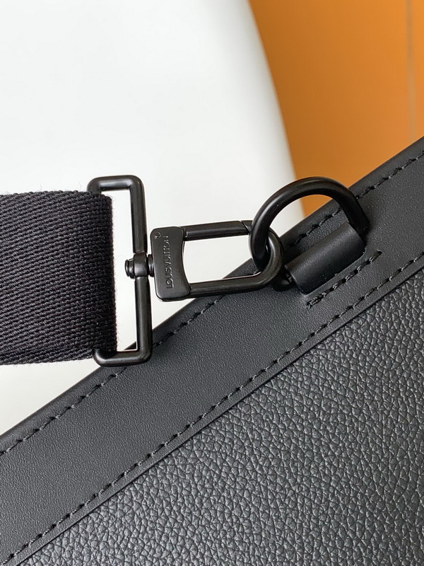 LV Handbags AAA(Men)-295