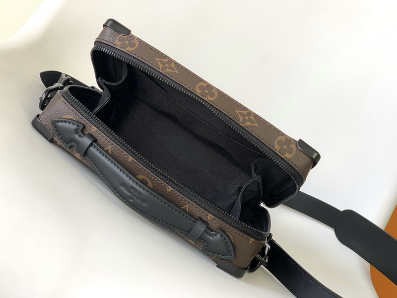 LV Handbags AAA(Men)-304