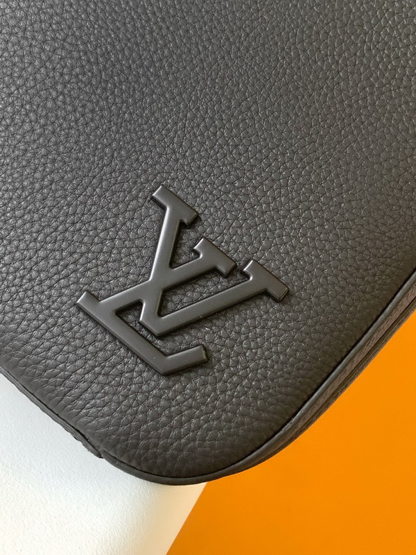 LV Handbags AAA(Men)-314