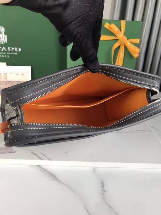 Go*ard handbags aaa(men)-020