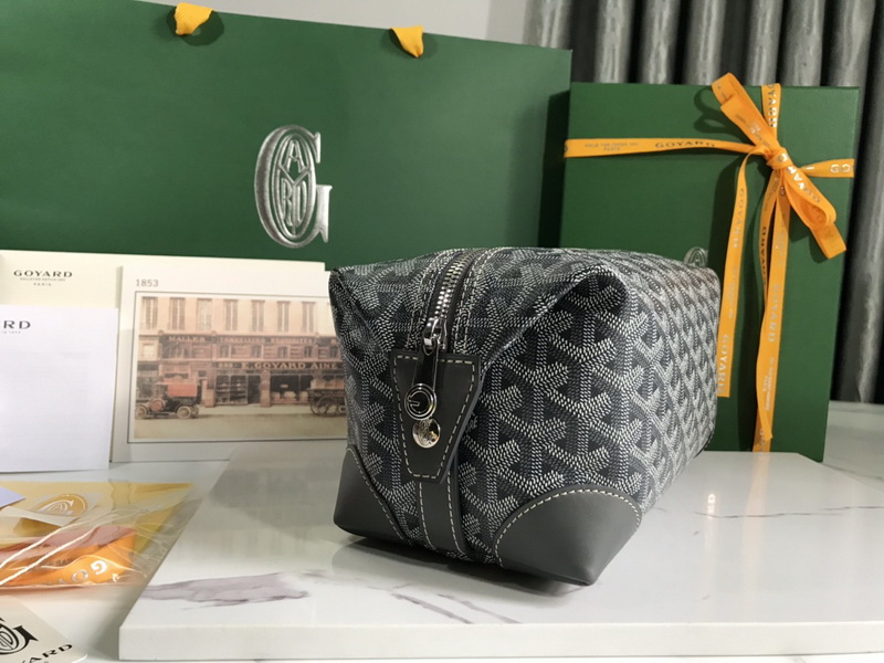 Go*ard handbags aaa(men)-027