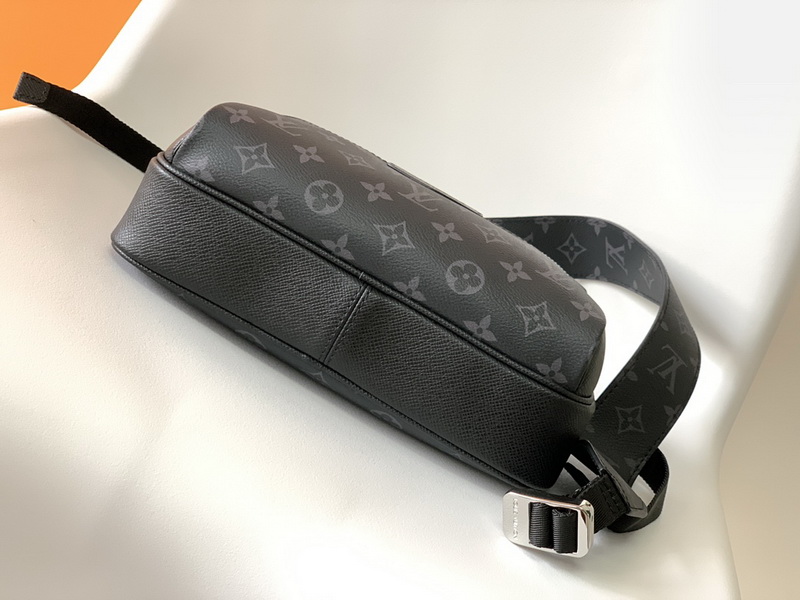 LV Handbags AAA(Men)-321