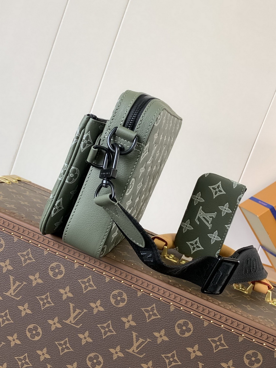 LV Bag-NFC(AAA)-007