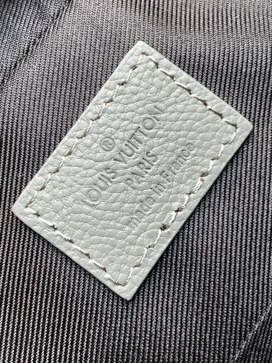 LV Bag-NFC(AAA)-017
