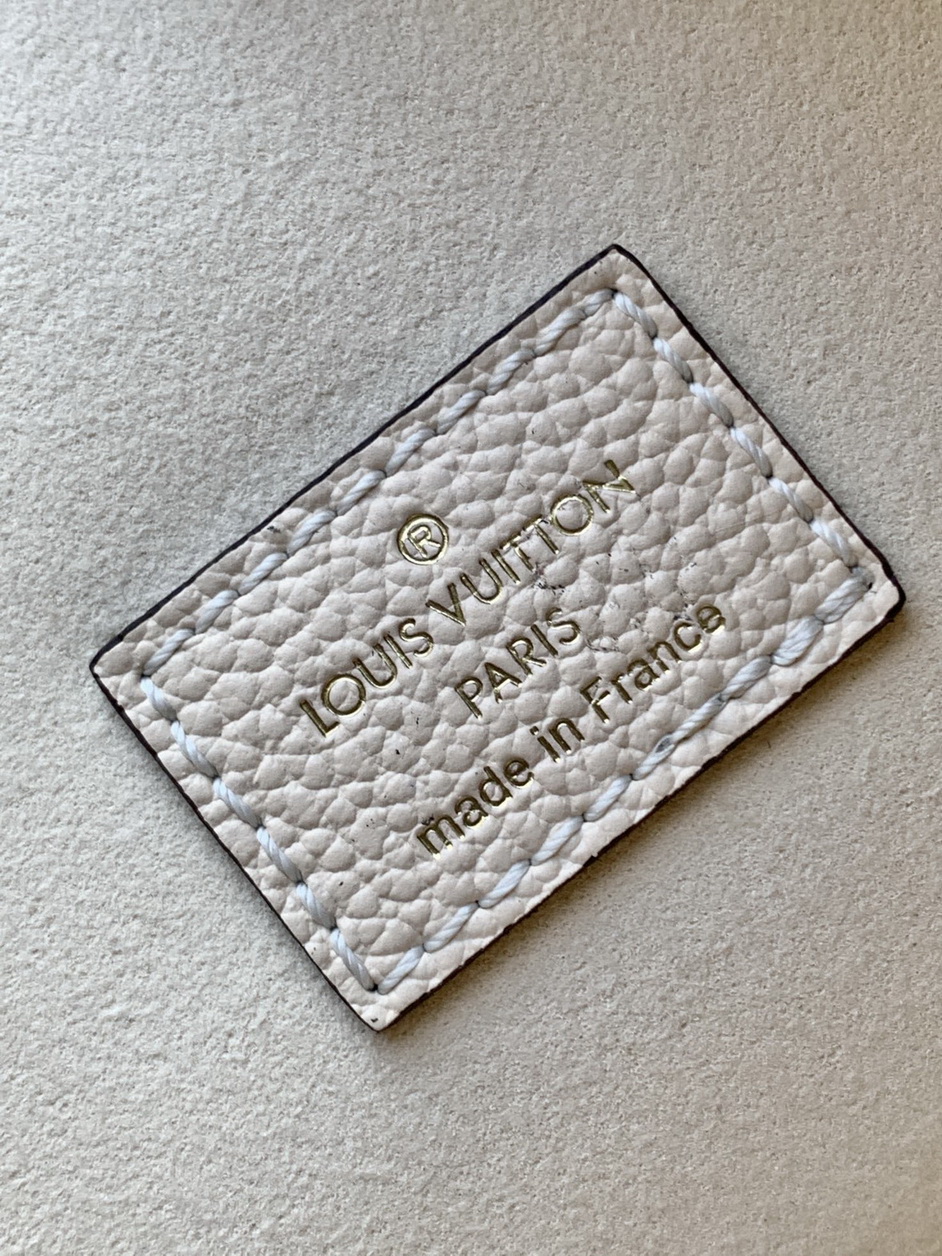 LV Bag-NFC(AAA)-019