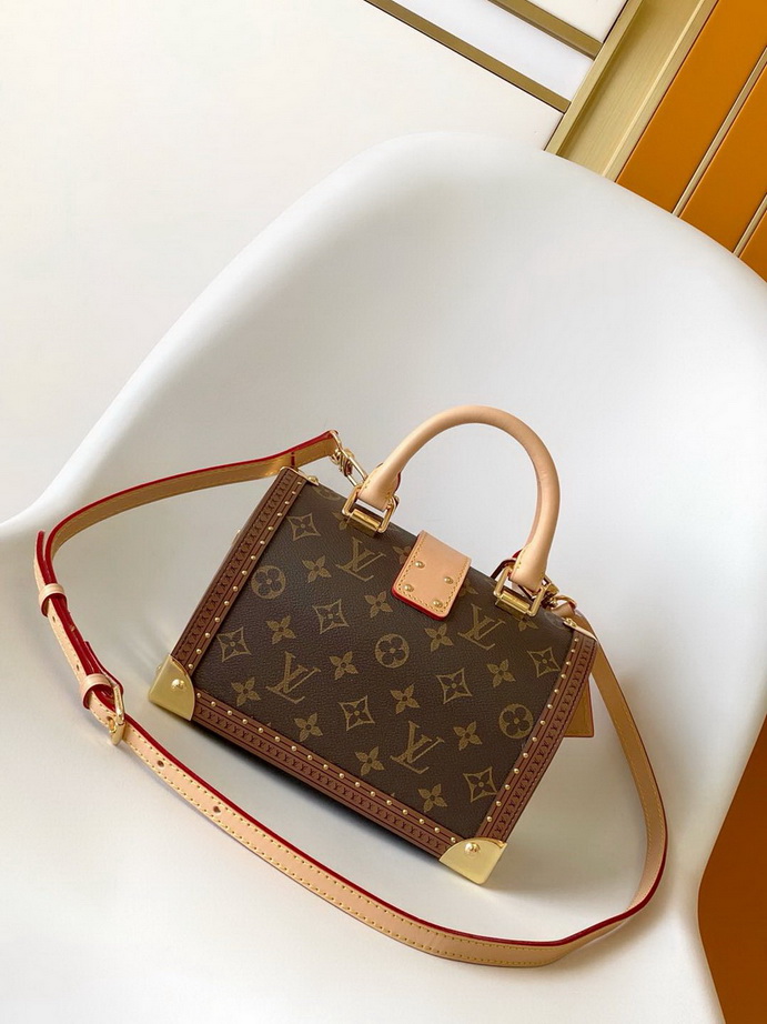 LV Bag-NFC(AAA)-022