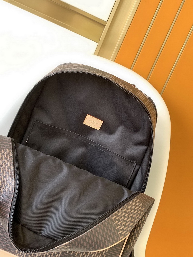 LV Backpack(AAA)-150