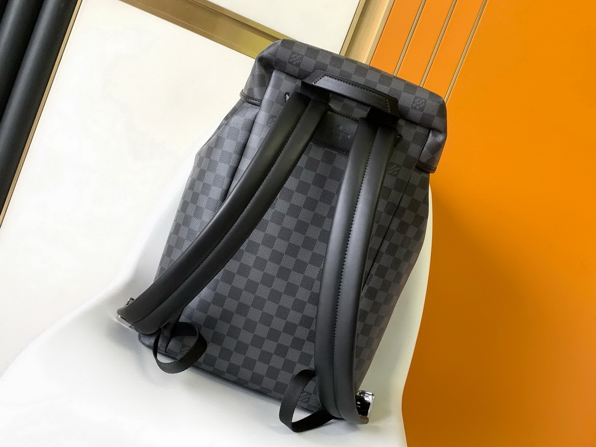 LV Backpack(AAA)-158