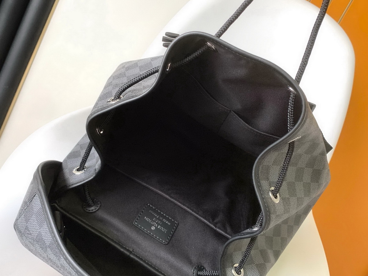 LV Backpack(AAA)-158