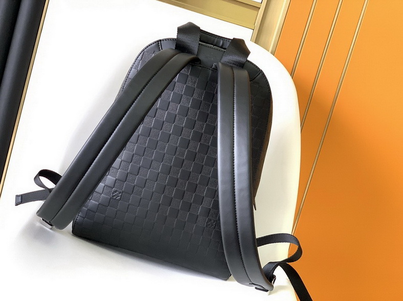 LV Backpack(AAA)-170