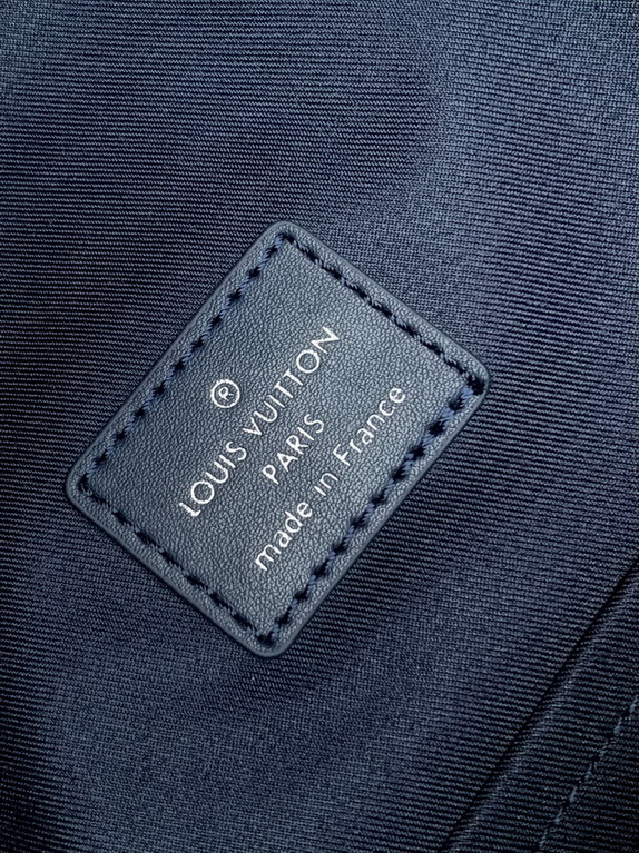 LV Backpack(AAA)-186