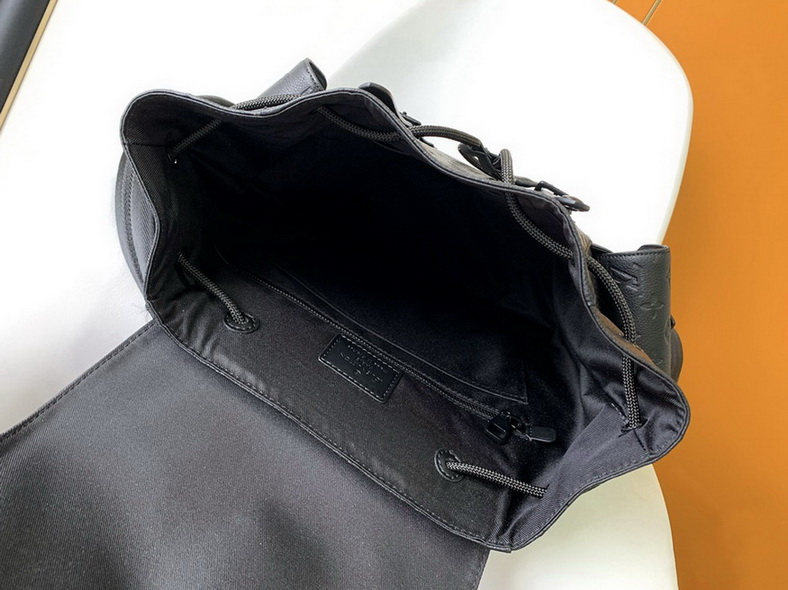 LV Backpack(AAA)-191