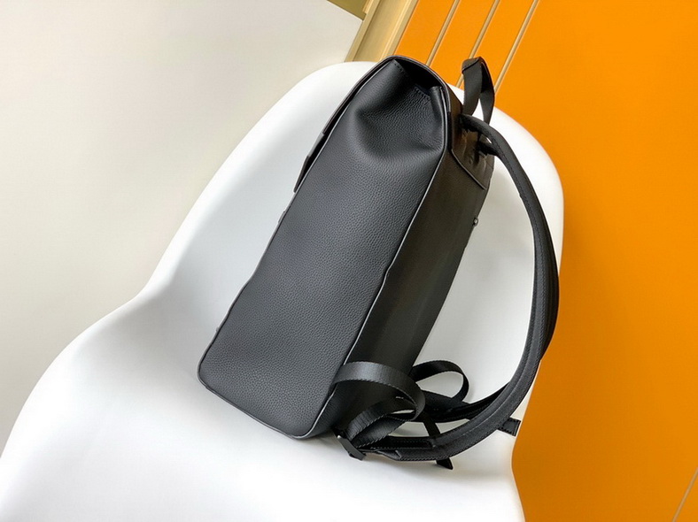 LV Backpack(AAA)-196