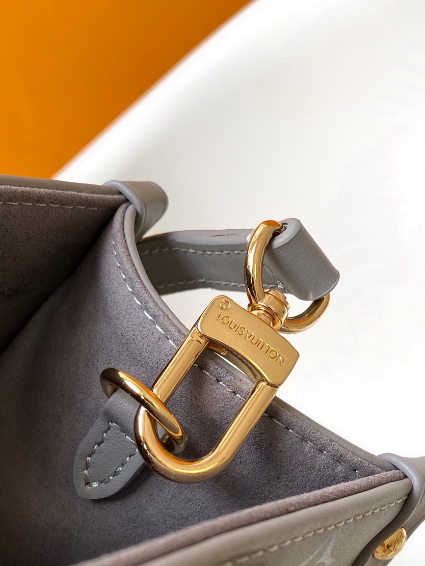 LV Bag-NFC(AAA)-025