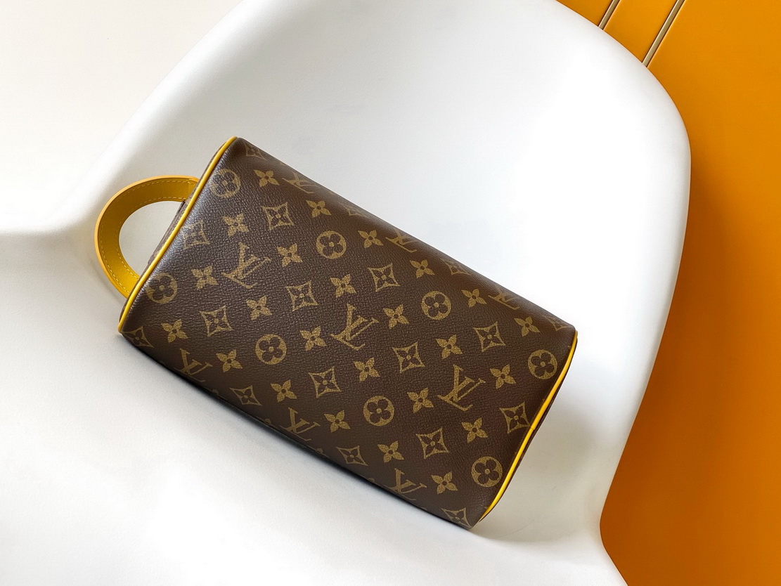 LV Bag-NFC(AAA)-030