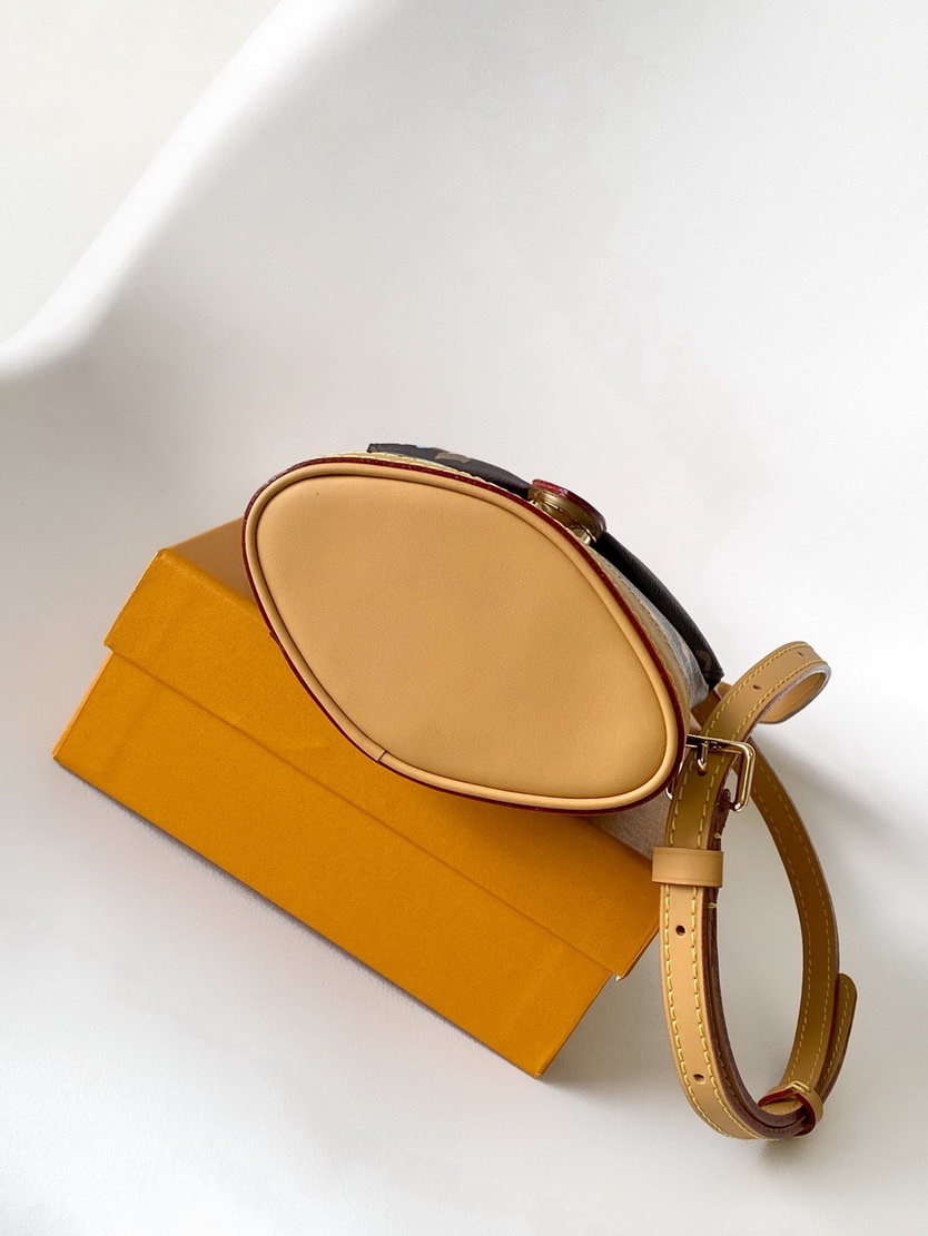 LV Bag-NFC(AAA)-039