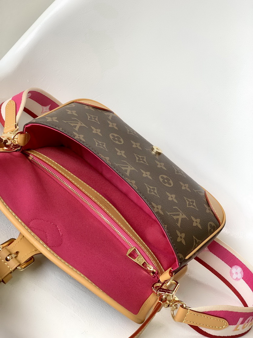 LV Bag-NFC(AAA)-045