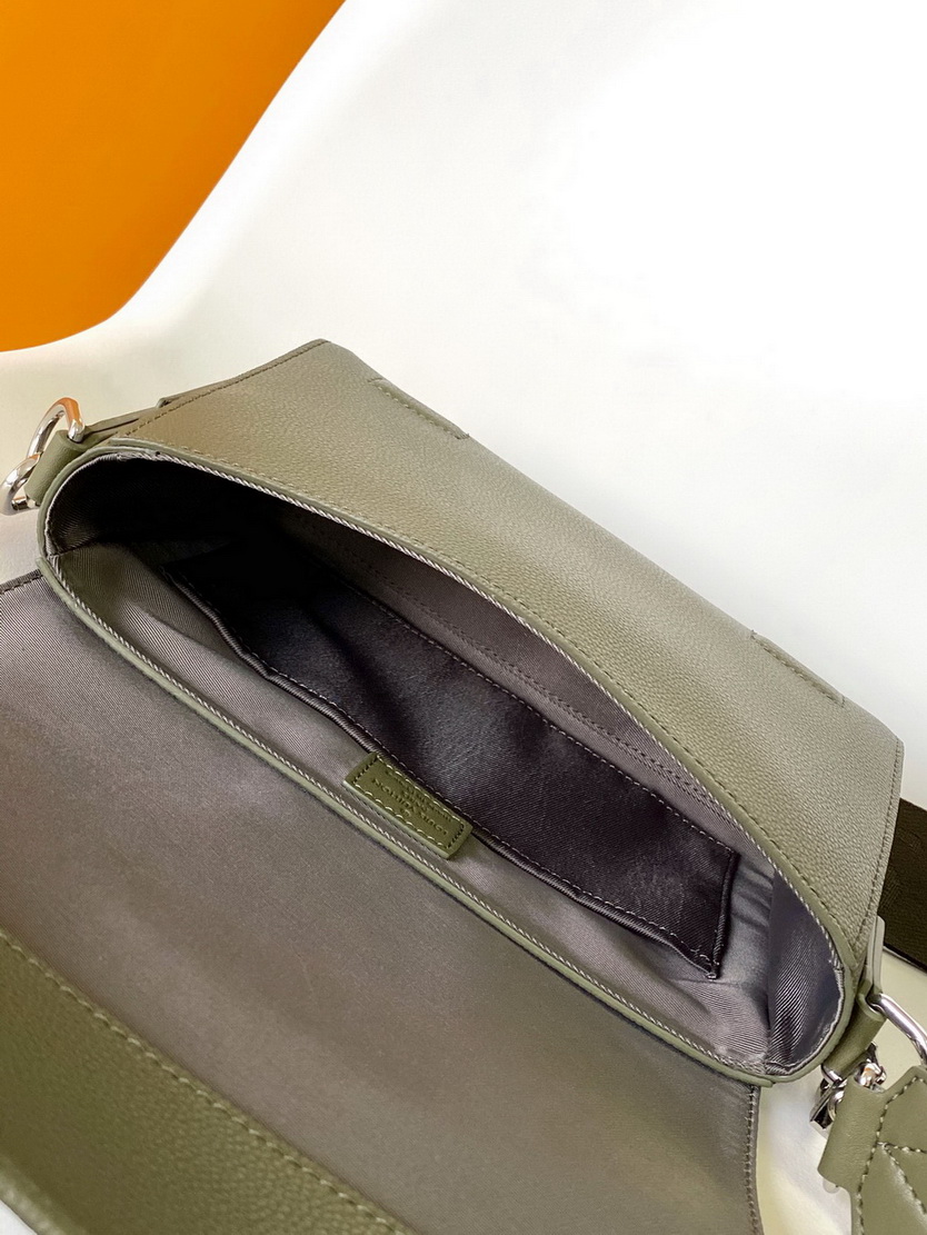 LV Bag-NFC(AAA)-130