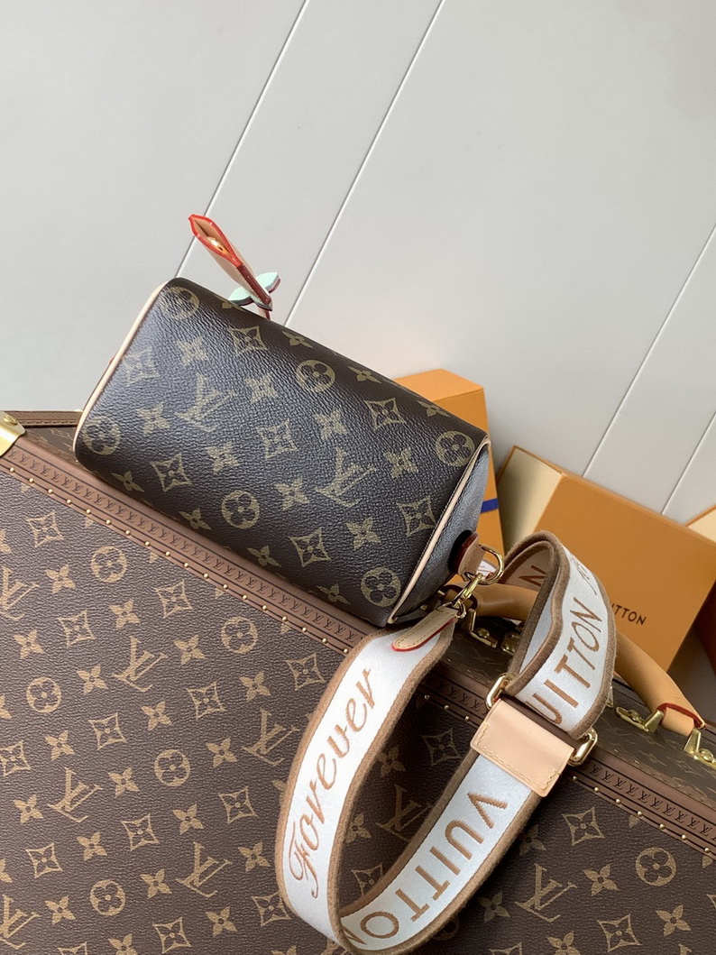 LV Bag-NFC(AAA)-223