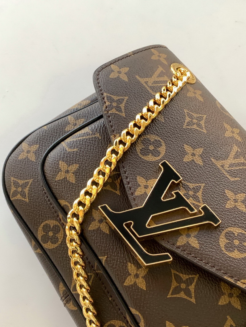 LV Bag-NFC(AAA)-229