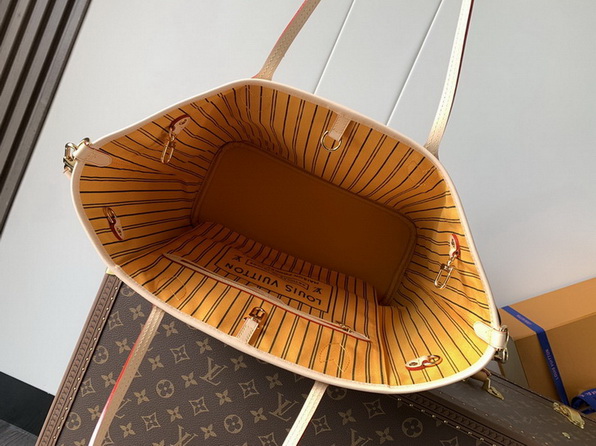 LV Bag-NFC(AAA)-262