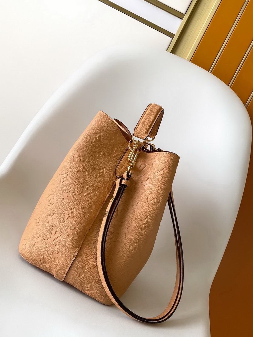 LV Bag-NFC(AAA)-368