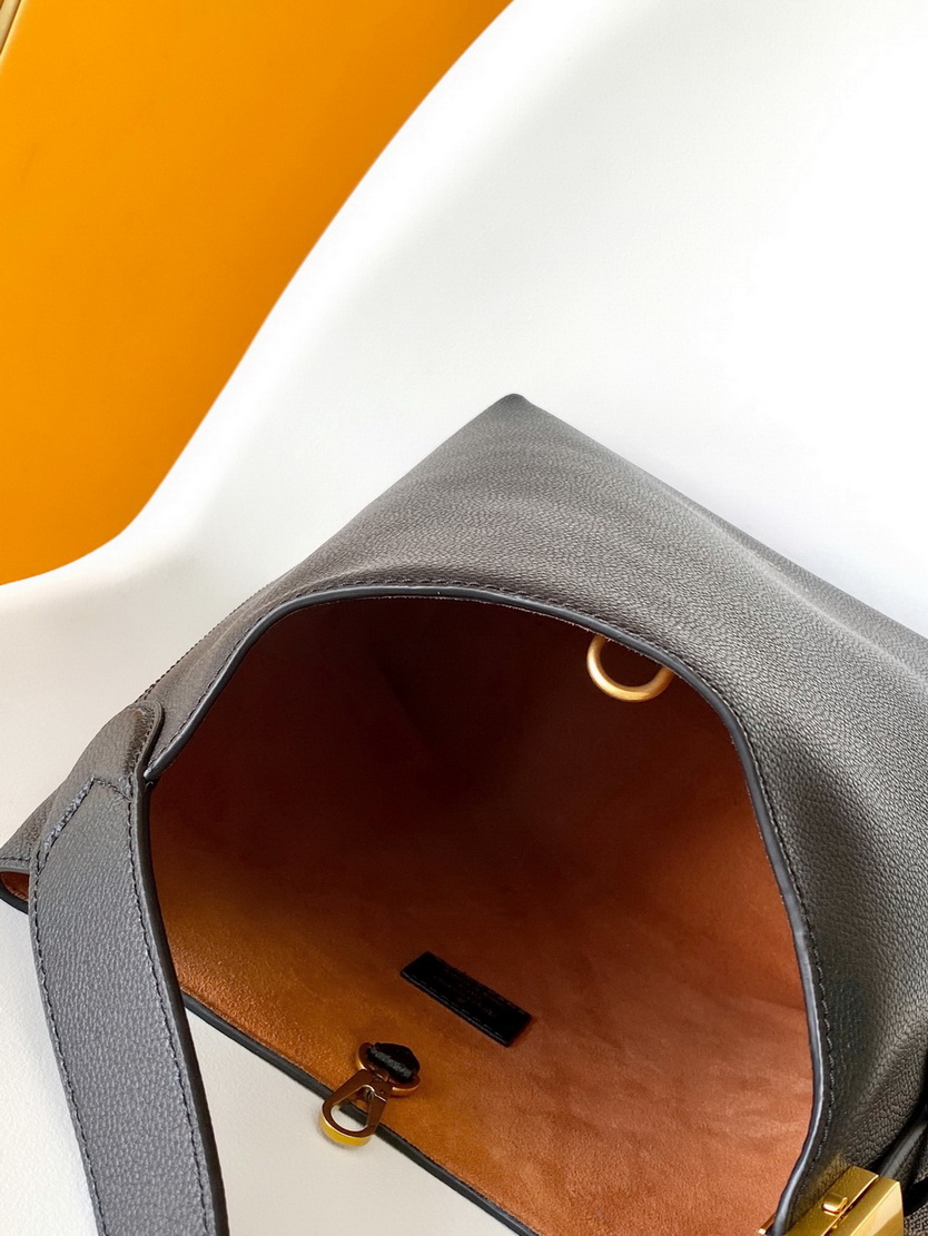 LV Bag-NFC(AAA)-490