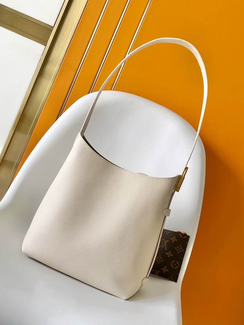LV Bag-NFC(AAA)-491