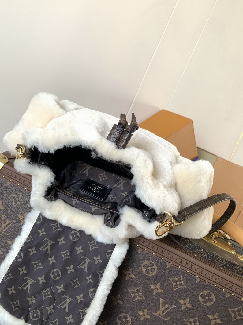 LV Bag-NFC(AAA)-507