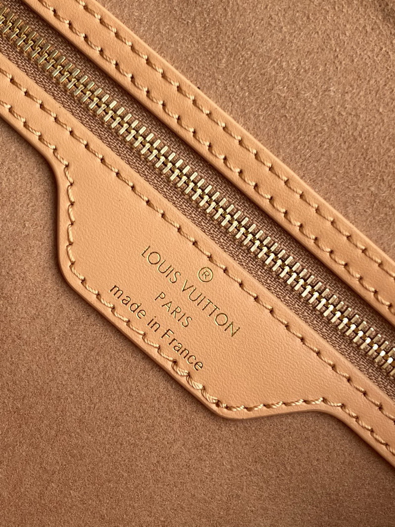 LV Bag-NFC(AAA)-517