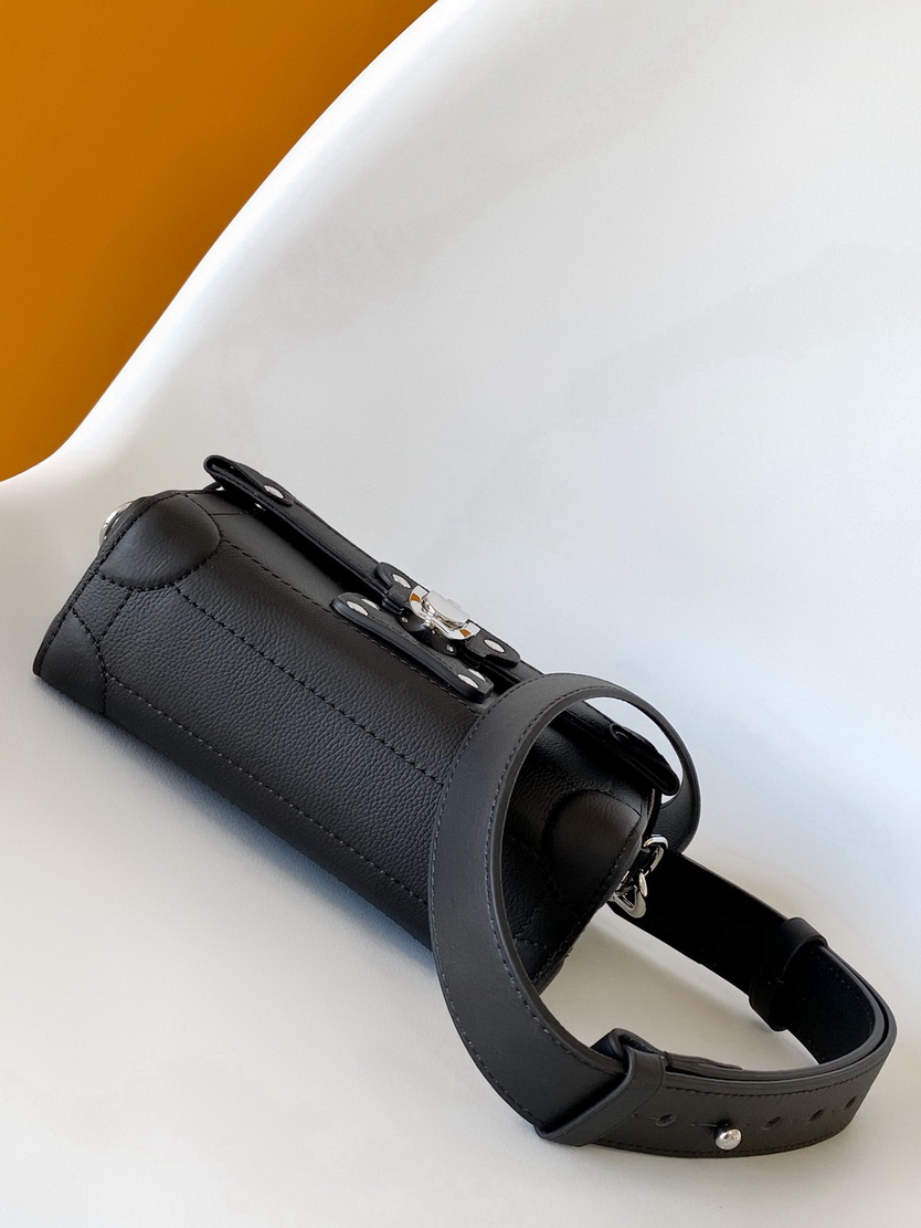 LV Bag-NFC(AAA)-554