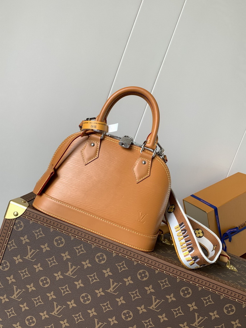 LV Bag-NFC(AAA)-558